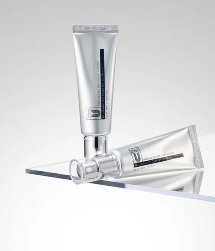 CC krém, Cu Skin, 735 Kč
CC krém, Cu Skin, 735 Kč