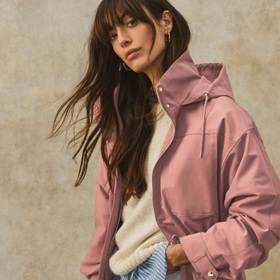 Růžová parka, Next, 1 420 Kč
