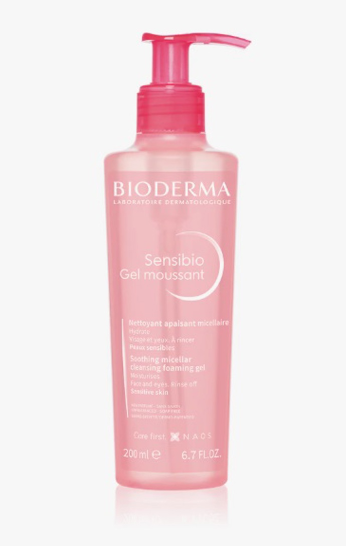 Jemný zklidňující čisticí a odličovací gel, Bioderma, 343 Kč
