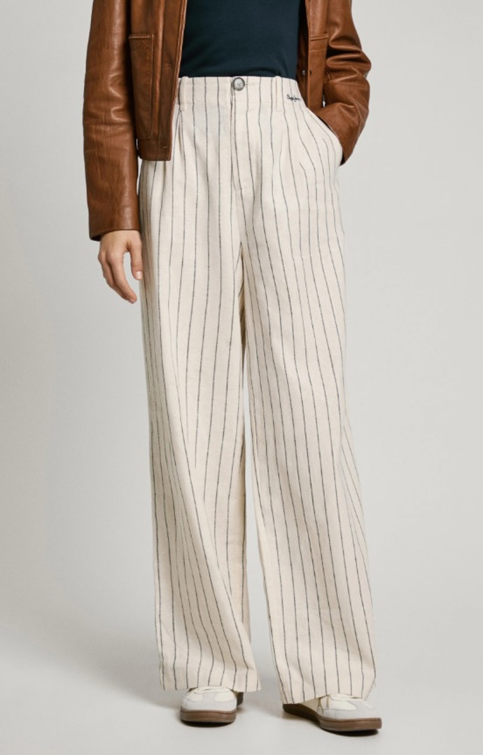 Široké lněné kalhoty, Pepe Jeans, 1 260 Kč (původní cena 2 520 Kč)
