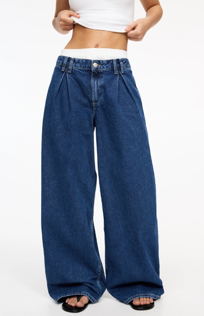 Džíny se širokými nohavicemi, PULL&BEAR, 599 Kč
