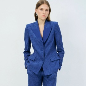 Královsky modrý power suit, adL, 4 819 Kč
