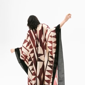 Kaftan, H&M, 1459 Kč
