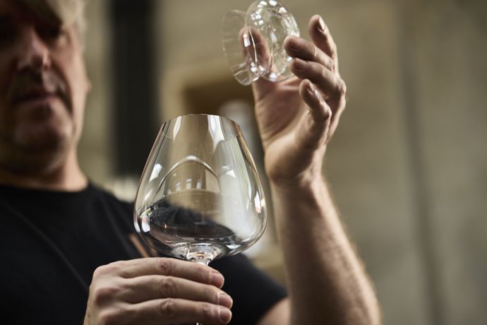 La Gironde Collection vzdává hold vinařskému regionu Bordeaux a jeho tekoucím řekám i tradici.
La Gironde Collection vzdává hold vinařskému regionu Bordeaux a jeho tekoucím řekám i tradici.