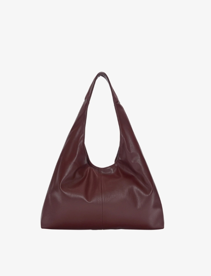 Vínová kabelka Shopper, Pull&Bear, 499 Kč
