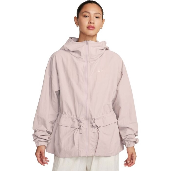 Nike, 2399 Kč
Nike, 2399 Kč