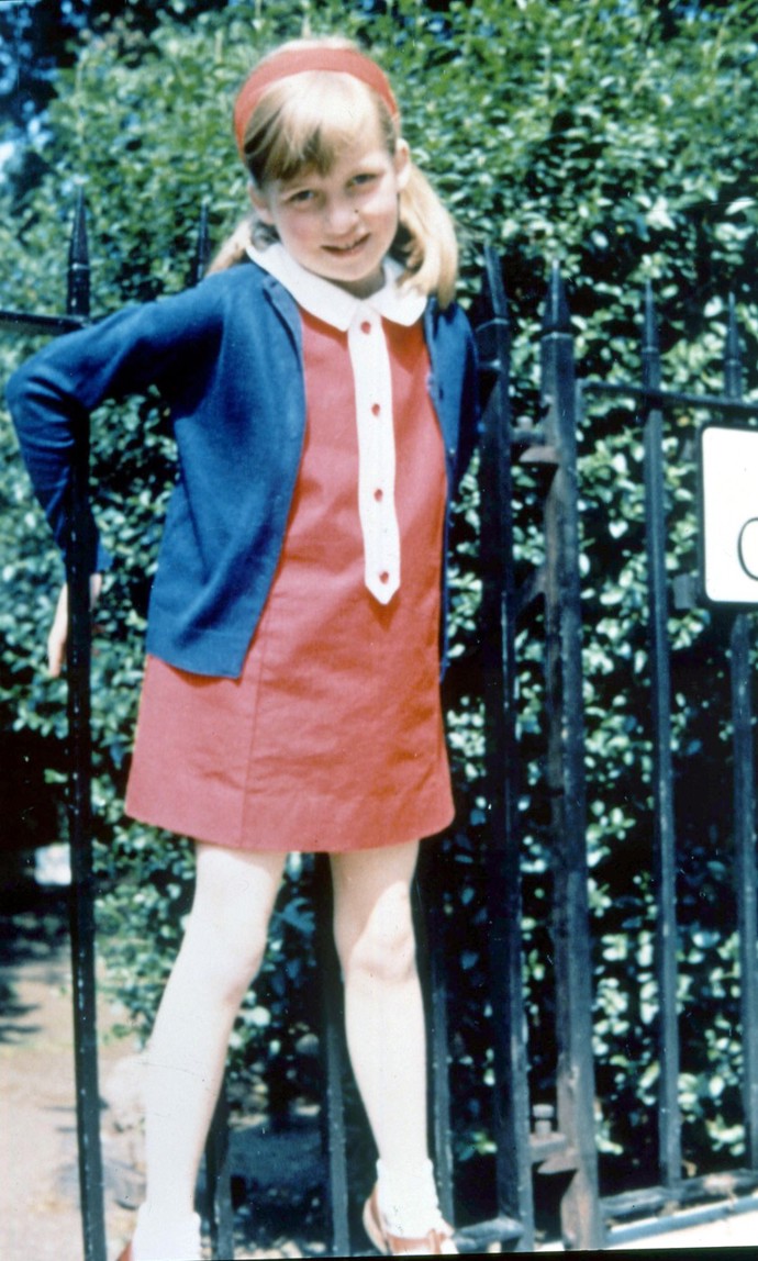 Princezna Diana během svého dětství a dospívání
Princezna Diana během svého dětství a dospívání