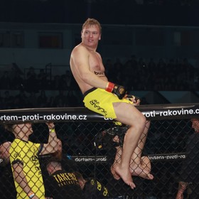 Kluk s kamením alias Ondřej Untermüller v soutěži Clash Of The Stars
