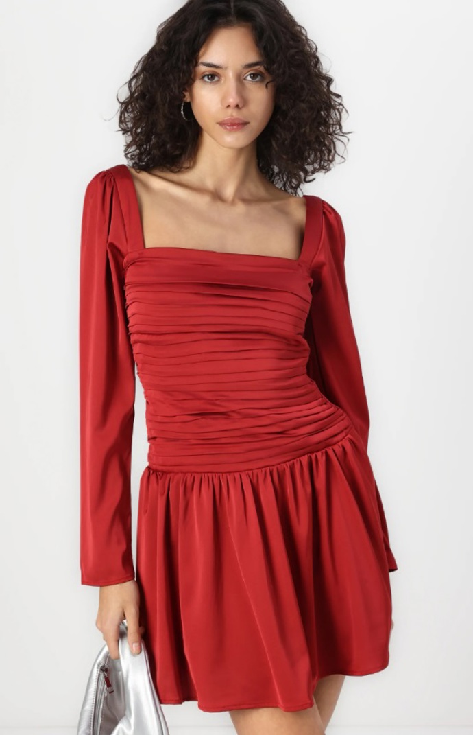 Červené společenské šaty, Abercrombie & Fitch, 960 Kč
