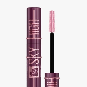Objemová a prodlužující burgundy řasenka, MAYBELLINE NEW YORK, 330 Kč
