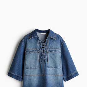 Džínová košile s horním šněrováním, H&M, 1199 Kč
