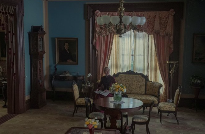 Záběry ze seriálu Pozlacený věk
