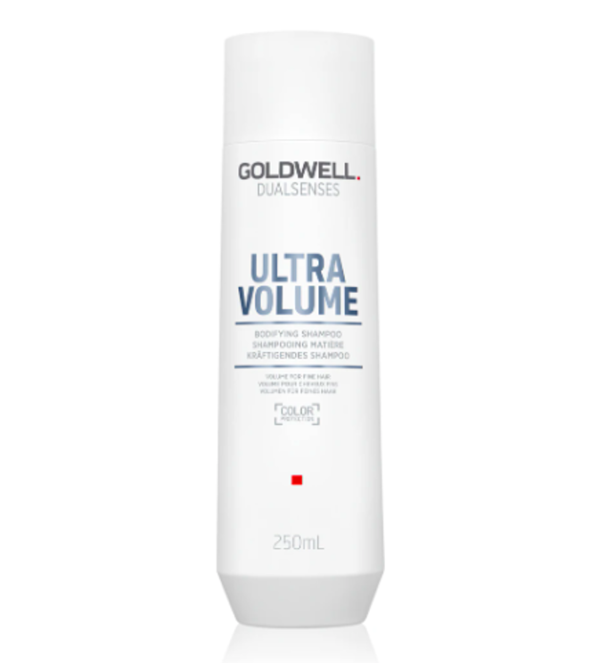 Šampon pro jemné vlasy, Goldwell, 239 Kč
Šampon pro jemné vlasy, Goldwell, 239 Kč
