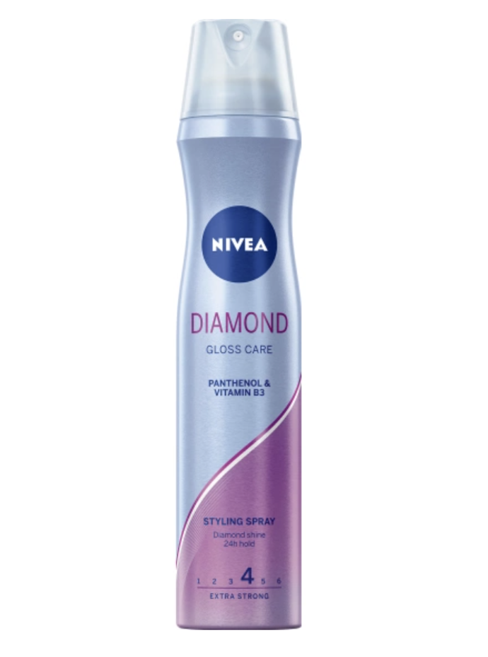 Lak na vlasy Nivea, 119 Kč
