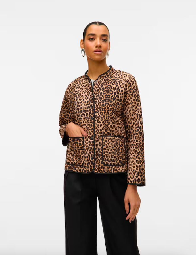 VERO MODA Přechodná bunda 789 Kč
