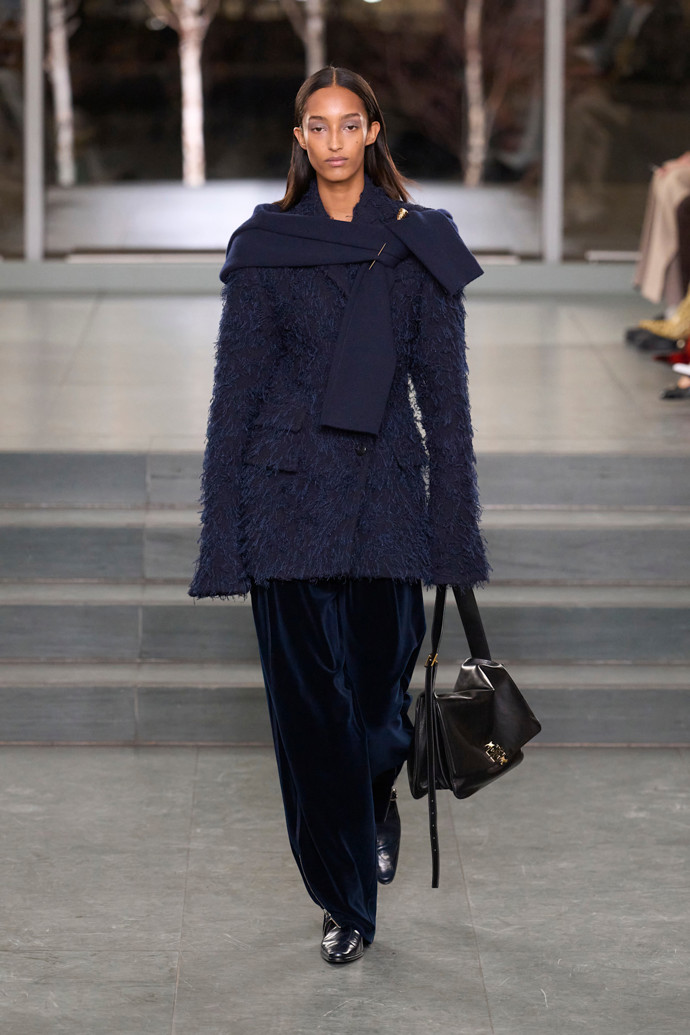 Tory Burch podzim/zima 2025-2026
Tory Burch podzim/zima 2025-2026