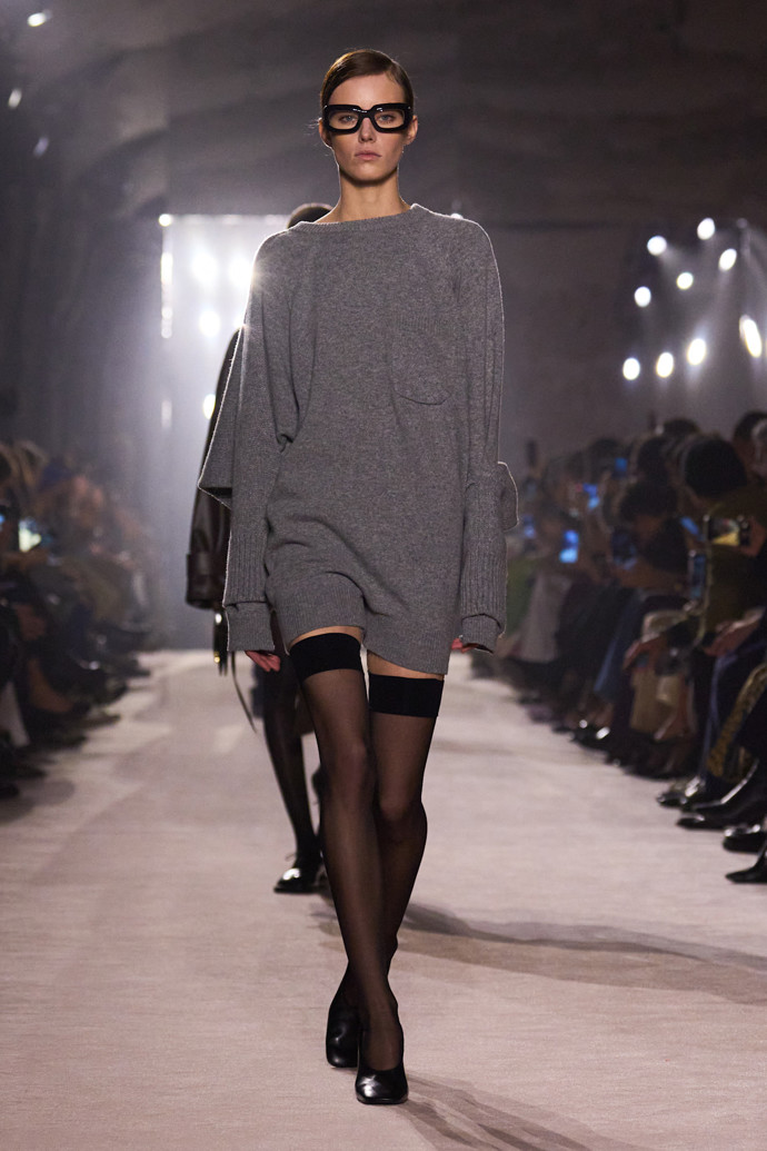 Victoria Beckham podzim/zima 2025-2026
Victoria Beckham podzim/zima 2025-2026