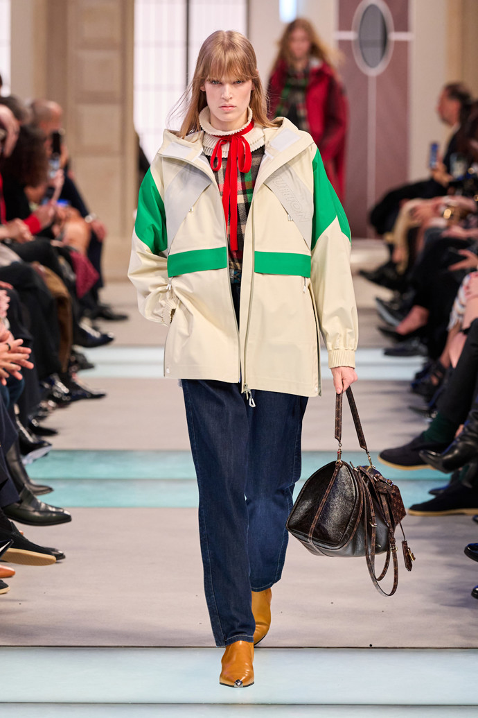 Louis Vuitton podzim/zima 2025-2026
Louis Vuitton podzim/zima 2025-2026