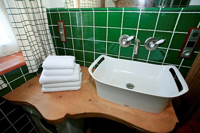 Okouzlí vás tradiční krkonošský styl s moderními prvky. 
