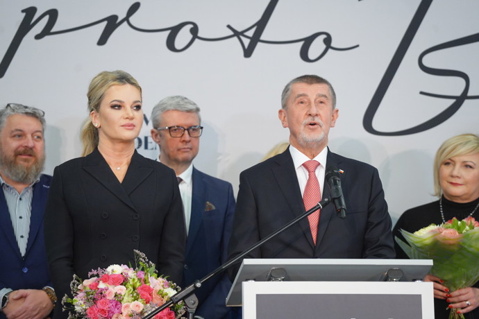 Monika manžela podporovala během nedávných prezidentských voleb
Monika manžela podporovala během nedávných prezidentských voleb