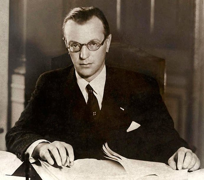 Arthur Seyss-Inquart
