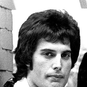 Freddie Mercury
