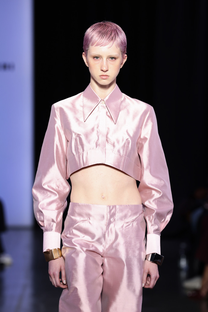 Baby pink bude barvou nascházející sezóny jaro/léto 2026. Stejně jako satén
