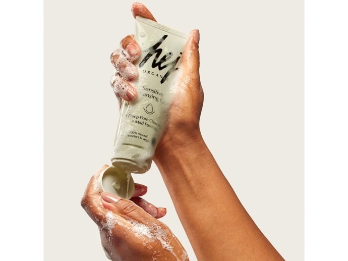 Čistící gel, Hej Organics, 199 Kč
Čistící gel, Hej Organics, 199 Kč