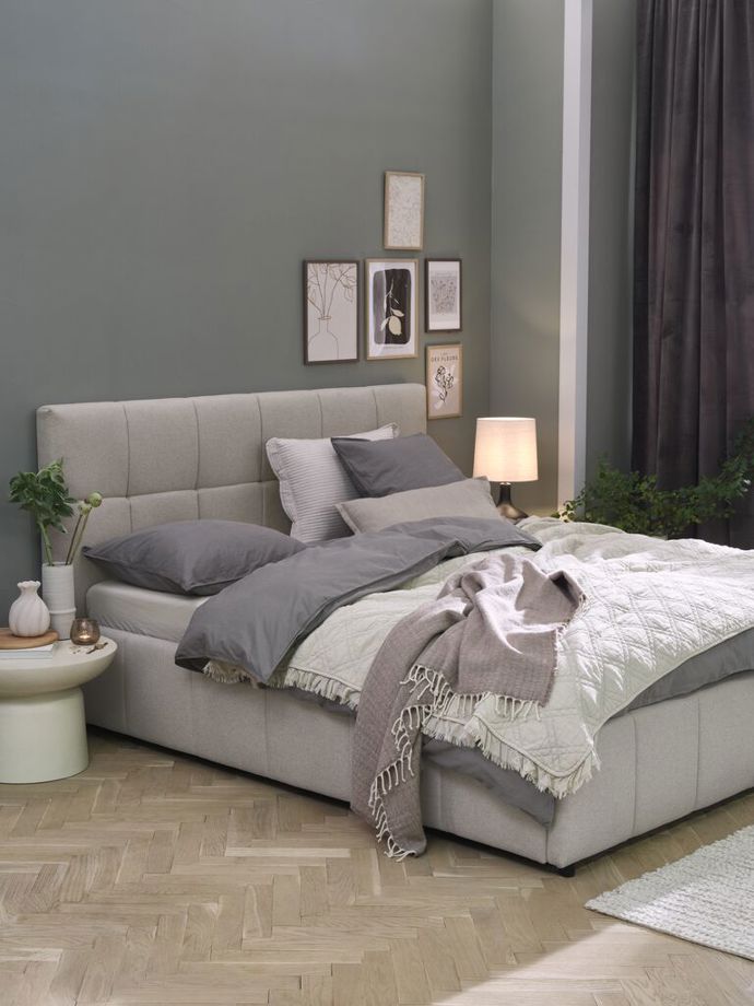 Postelový rám VEMMELEV úložný prostor 160x200, 9 500 Kč
Postelový rám VEMMELEV úložný prostor 160x200, 9 500 Kč