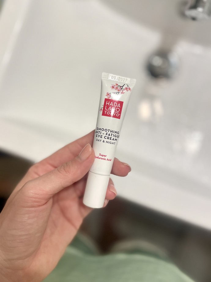 Oční krém Anti-fatique, Hada Labo Tokyo, 268 Kč
Oční krém Anti-fatique, Hada Labo Tokyo, 268 Kč