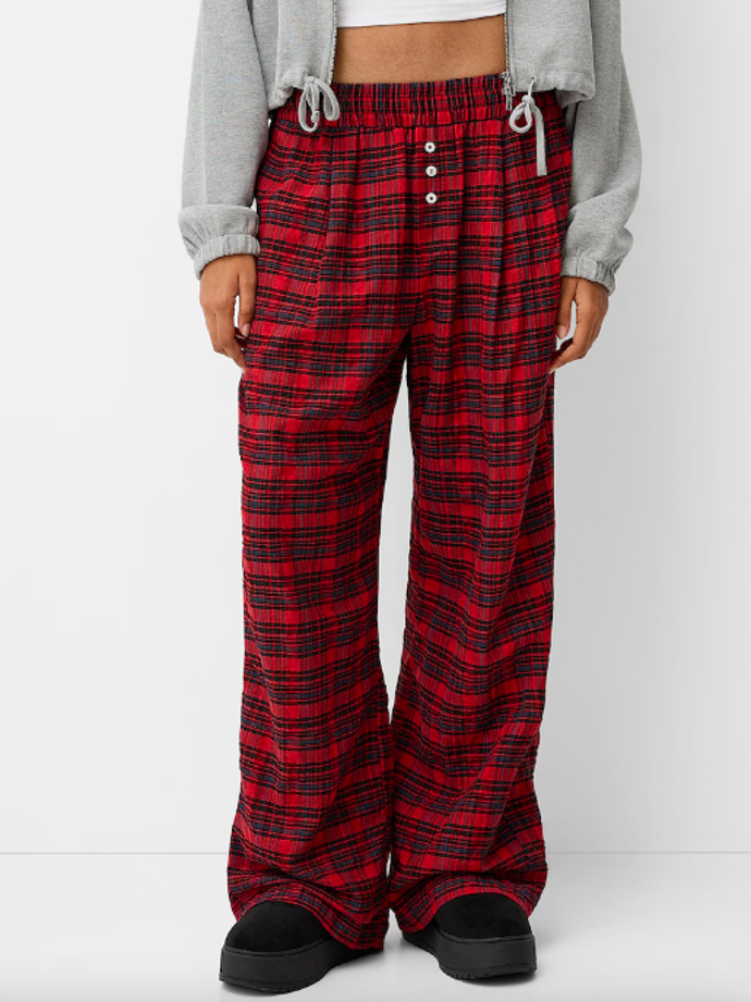 Bershka Loosefit Kalhoty 699 Kč
