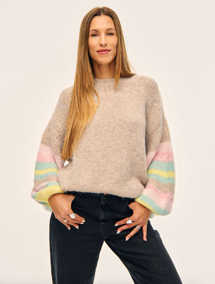 Kamila Šikl Svetr 1599 Kč

