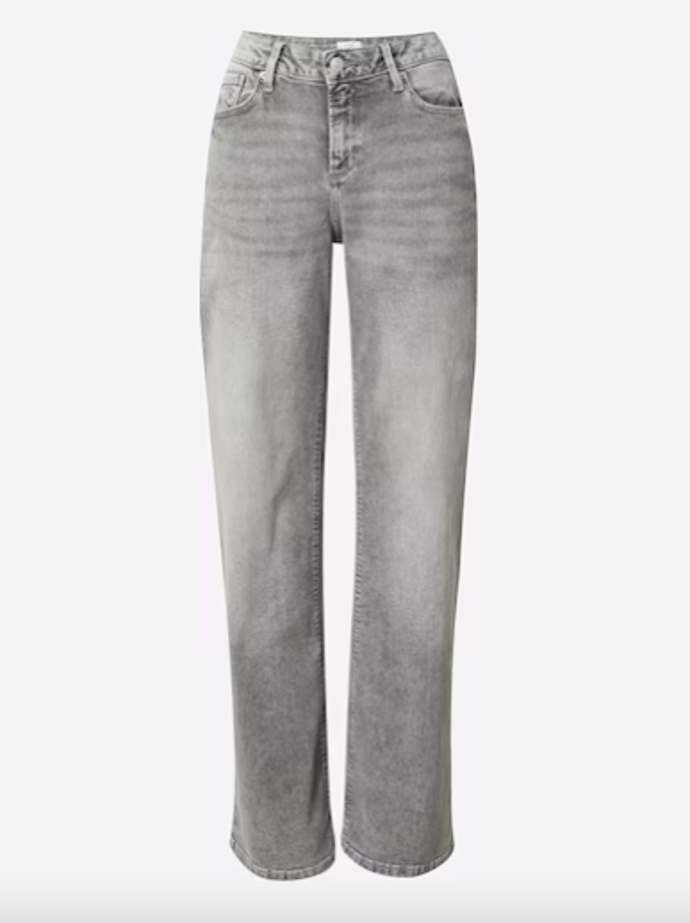 QS Loosefit Džíny 1529 Kč
QS Loosefit Džíny 1529 Kč