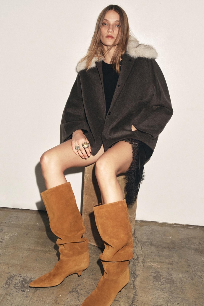 Zara, 2799 Kč
Zara, 2799 Kč