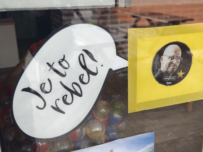 Restaurace U Tří kytar v Košicích u Tábora, která účinkovala v pořadu Ano, šéfe!
Restaurace U Tří kytar v Košicích u Tábora, která účinkovala v pořadu Ano, šéfe!
