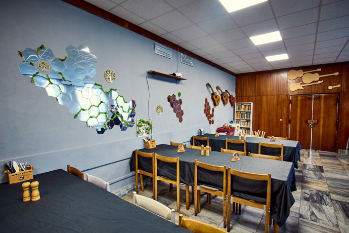 Restaurace U Tří kytar v Košicích u Tábora, která účinkovala v pořadu Ano, šéfe!
Restaurace U Tří kytar v Košicích u Tábora, která účinkovala v pořadu Ano, šéfe!