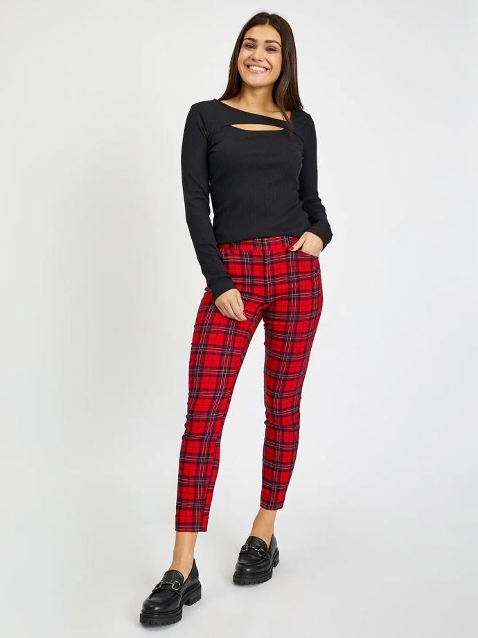 Kostkované kalhoty skinny bi-stretch GAP, 1599 Kč
Kostkované kalhoty skinny bi-stretch GAP, 1599 Kč