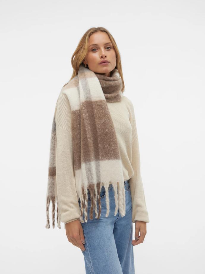 Šála Vero Moda, 449 Kč
Šála Vero Moda, 449 Kč