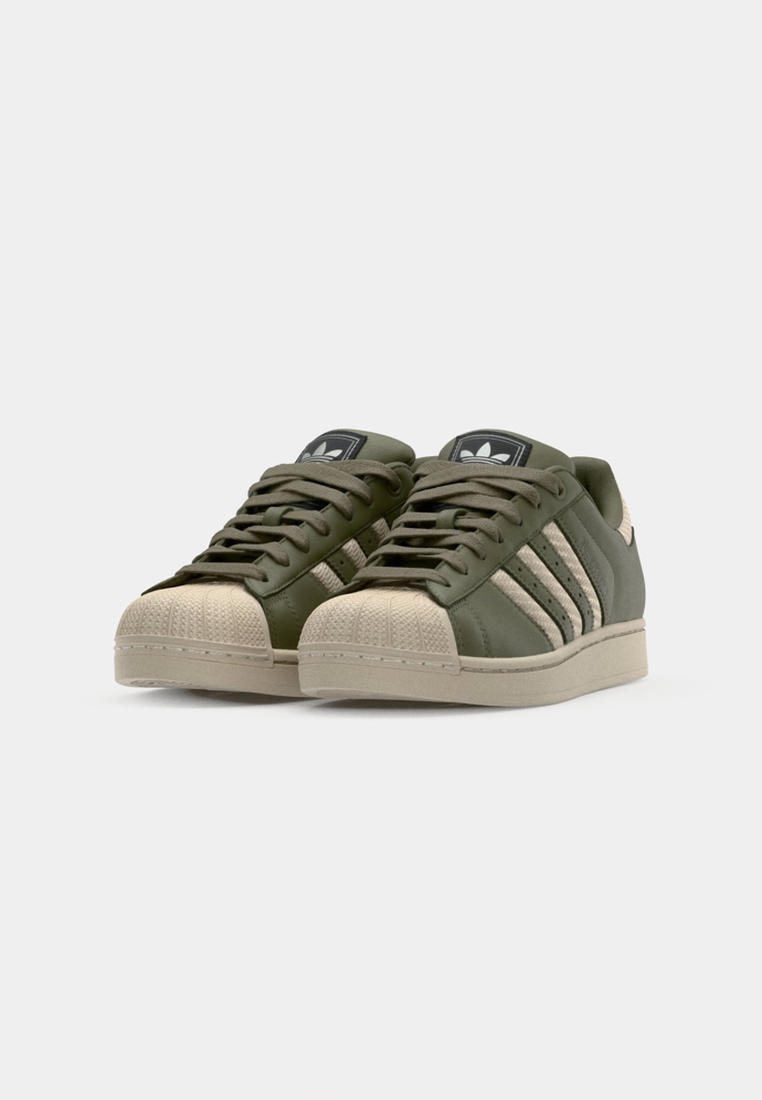 Adidas 2880 Kč
Adidas 2880 Kč