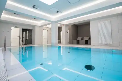 Bazén v hotelu
