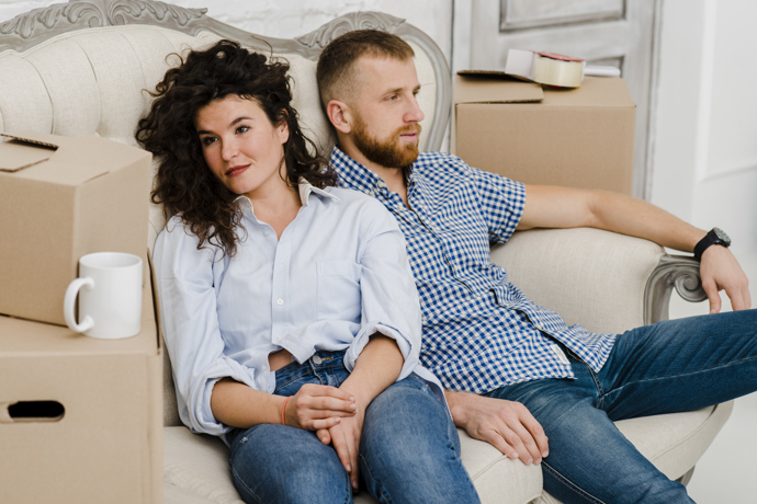 Jenže partner paní Radky nyní přišel s nápadem, který ji zaskočil a překvapil. Její partner chce, aby bydleli společně. Nechce se jen navštěvovat, ale společně žít.
Jenže partner paní Radky nyní přišel s nápadem, který ji zaskočil a překvapil. Její partner chce, aby bydleli společně. Nechce se jen navštěvovat, ale společně žít.