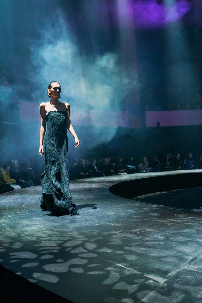Výherci obou kategorií získali 1000 eur pro rozvoj další tvorby a roční kontrakt s agenturou AG&C, která pomůže s brandingem, managementem a prezentací. Autorům 2. a 3. místa bylo nabídnuto vystoupení na příštím ročníku Designbloku i balíček konzultací.
