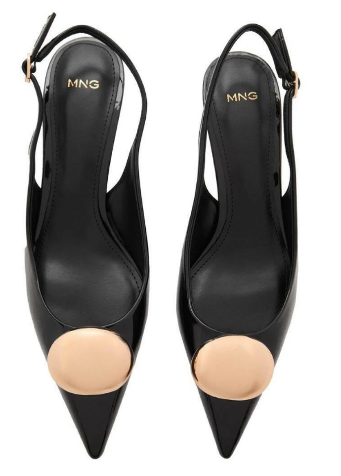 Střevíčky se zlatým detailem, Mango, 1 299 Kč
