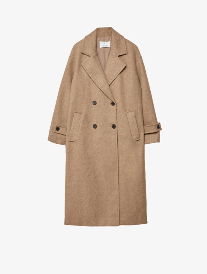 Béžový oversized kabát, Stradivarius, 1 599 Kč
