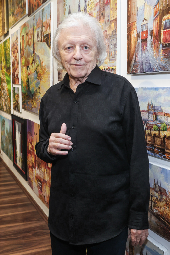 Václav dnes slaví narozeniny
Václav dnes slaví narozeniny