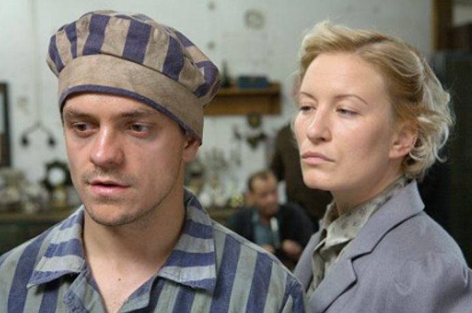 Helena s Jiřím Mádlem ve filmu Colette
