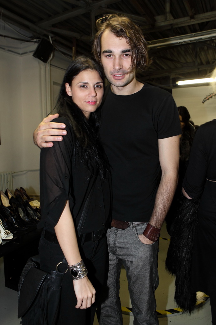 Adam se svou první manželkou, vicemiss z roku 2007 Lilian Sarah Fischerovou
