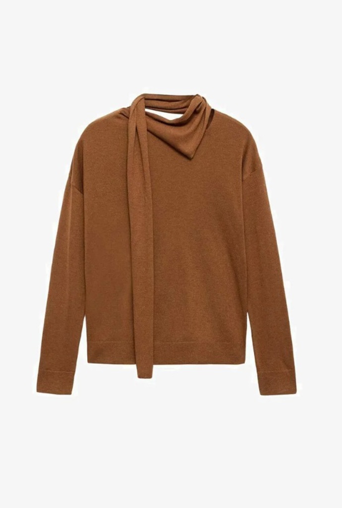 Svetr s elegantní šálou, Mango, 799 Kč
Svetr s elegantní šálou, Mango, 799 Kč