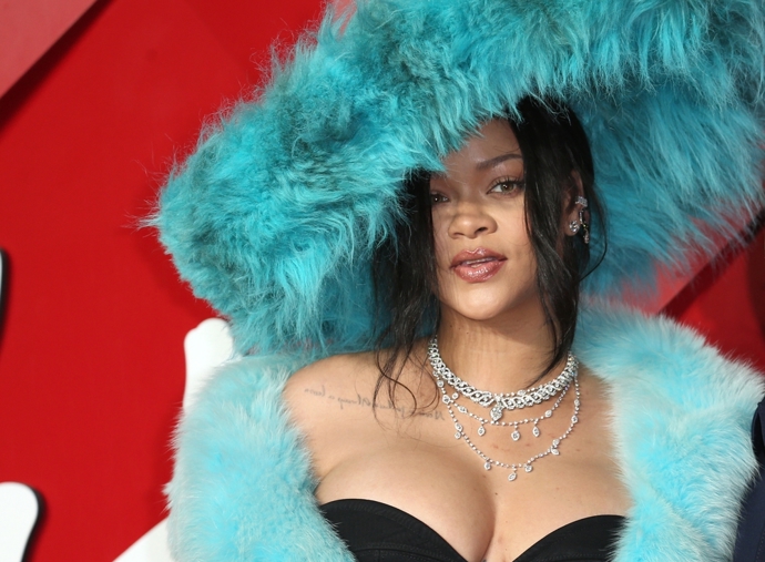 Rihanna
Rihanna
