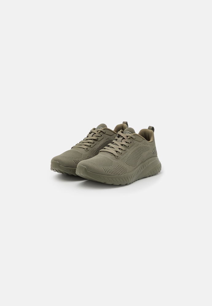 Skechers 1440 Kč
Skechers 1440 Kč